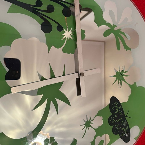 Nextime wall clock like new, 43 cm diameter
