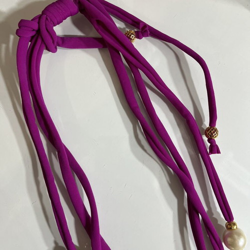 Handmade purple necklace like new