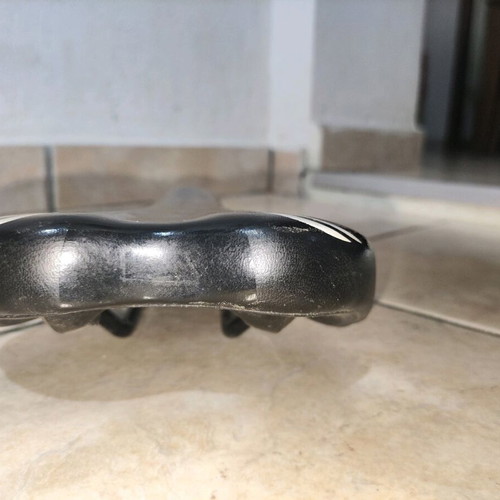 Bicycle saddle used