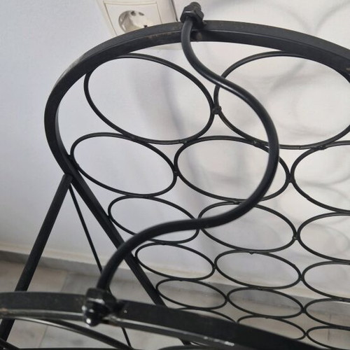 Metal wine bottle rack 18 slots like new