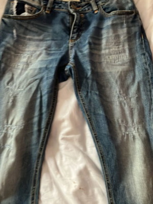 BSB women's jeans like new, blue, modern faded design