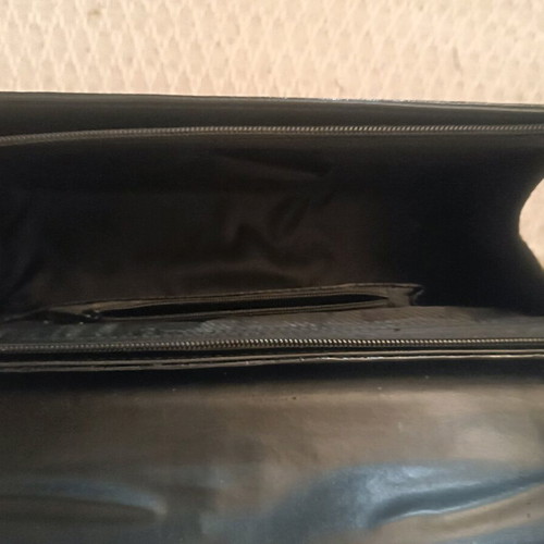 Women's shoulder bag like new, black glossy with double strap