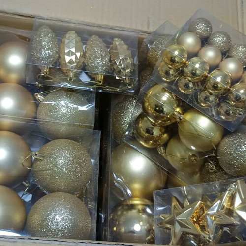 Gold Christmas tree ornaments new, set of 248 pieces