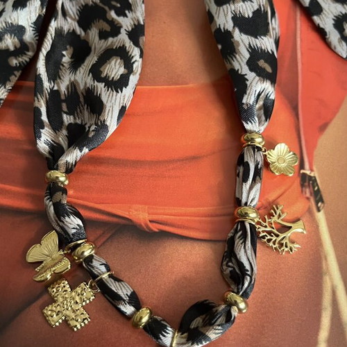 Necklace satin scarf with gold-tone stainless steel charms new