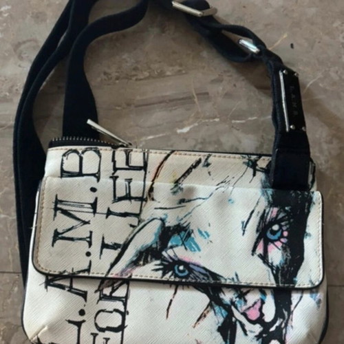 L.A.M.B crossbody bag like new, white multicolor