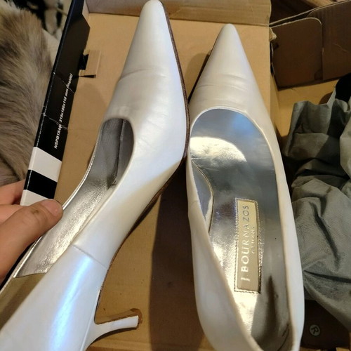 Bournazos bridal pumps used, beige color, size 39