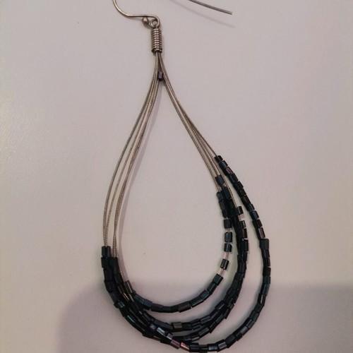 Handmade hanging earrings like new with black beads