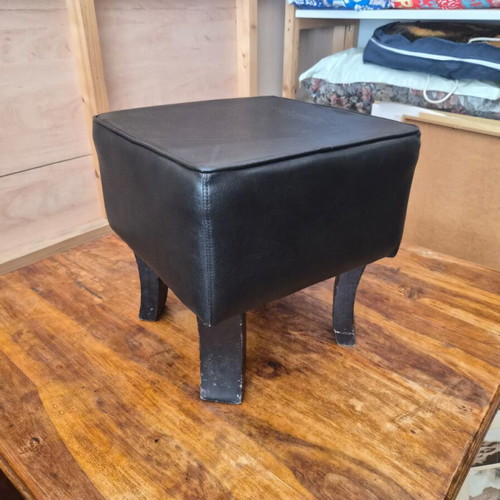 Mexil leather stools set of 4 like new