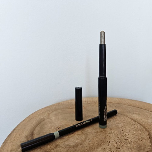 Victoria Beckham Kajal Liner and Mac Dazzleshadow new combo