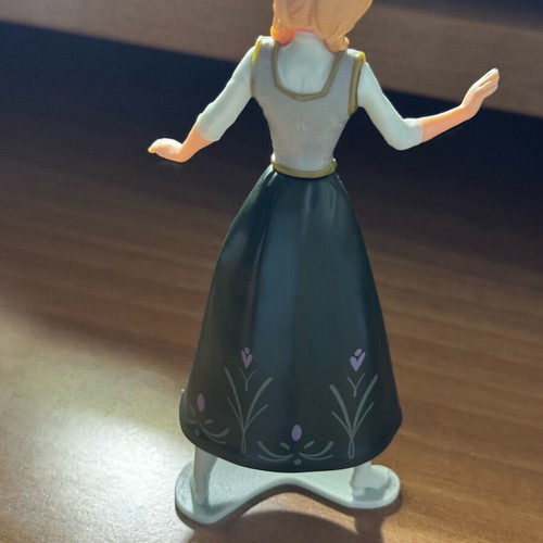 Frozen figure Anna like new
