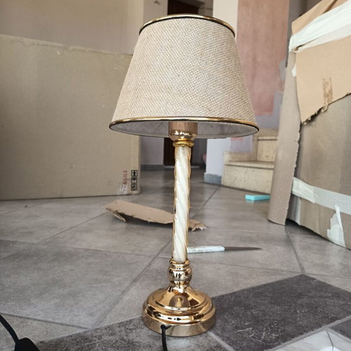 Table lamp portatif used, gold-white base, beige shade