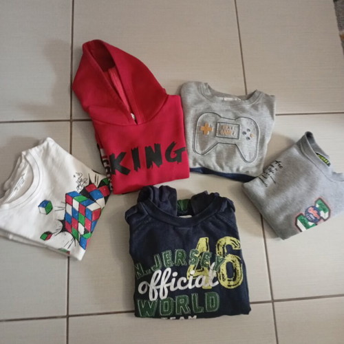 Boys' sweatshirts used, set of 5, ages 4-6