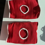 Amila knee pads red new
