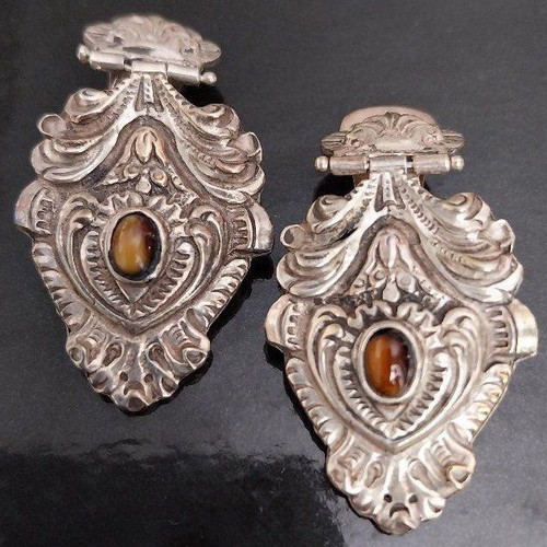 Silver Yanio earrings with Agate and Clip. 20g. SILVER.