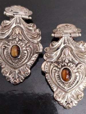 Silver Yanio earrings with Agate and Clip. 20g. SILVER.