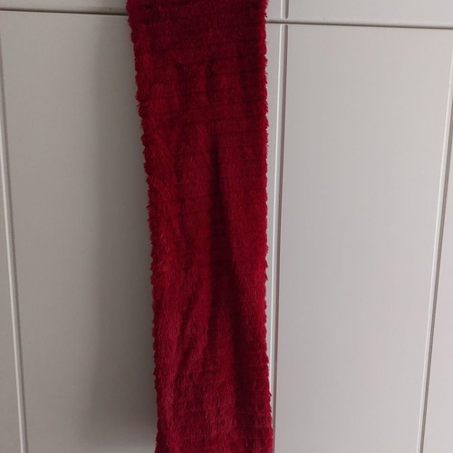 Neck scarf 100% polyester used in good condition
