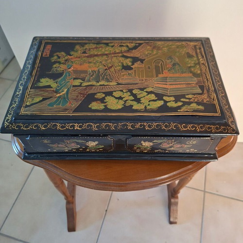 Chinese jewelry box used, decorative with dimensions 31x20x12.5 cm