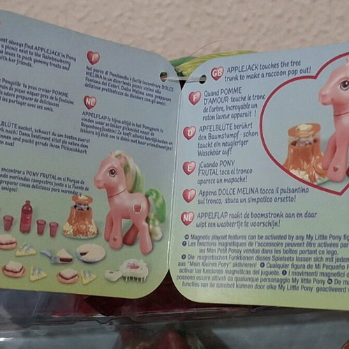 My Little Pony Applejack 2003 new sealed set with accessories