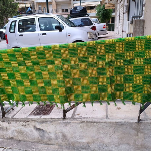 Υφαντό πράσινο σαν καινούργιο 225x95