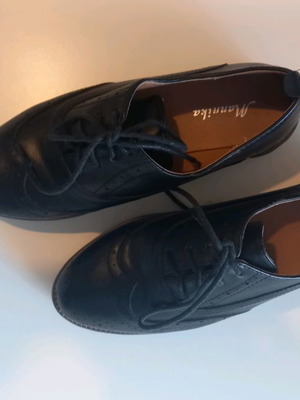Oxford shoes with laces used, size 37
