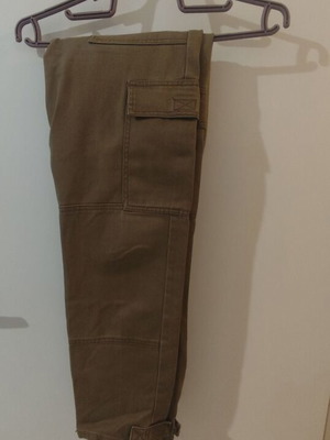 Cargo pants brown khaki Pull & Bear like new, size S