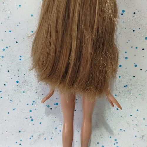Bratz Sportz Yasmin Slamming Soccer doll used with flaws