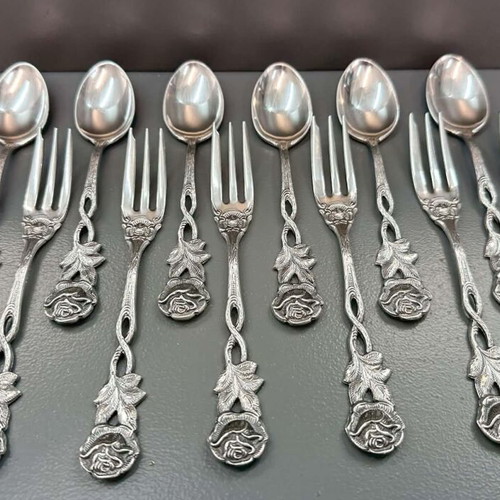 Silver spoons and forks 1000 grade like new, set of 12 pieces