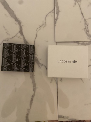 Lacoste wallet new condition