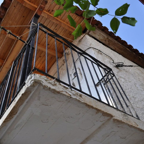 Detached house 350 sqm in Partheni Tripoli with garden and storage