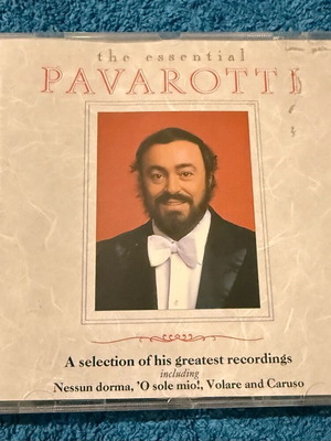 Pavarotti The Essential CD used, classical