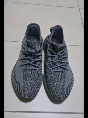 Adidas Yeezy 350 Beluga sneakers size 47 like new without insoles