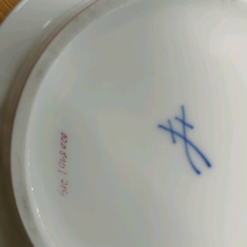Meissen porcelain ashtrays set like new, handmade, vintage