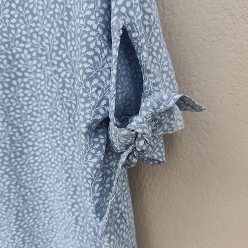 Ciel floral blouse tunic with V neckline used