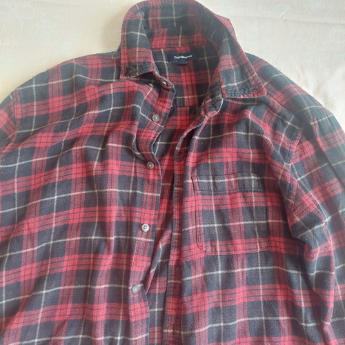 Croft & Barrow men's flannel shirt plaid red black size L like new