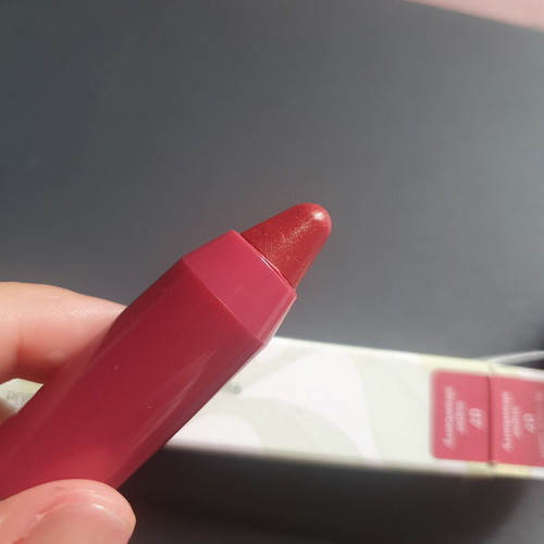 Clinique stick lip balm like new, used 2 times