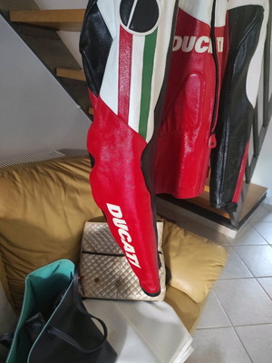 Dainese δερμάτινο σακάκι μέγεθος 60 XXL σαν καινούργιο, αφόρετο