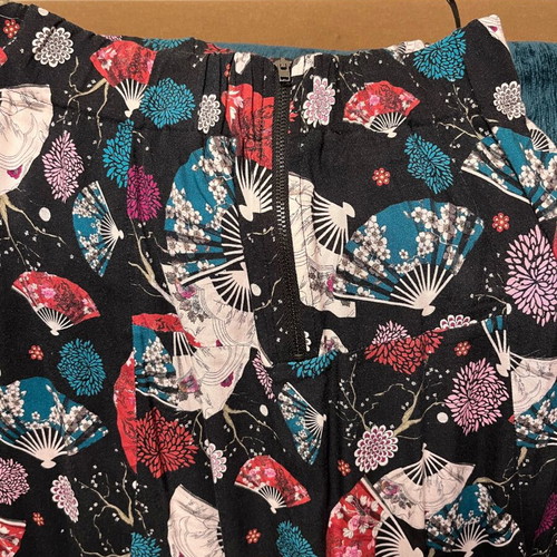 Namaste skirt like new, colorful, size M 38 10