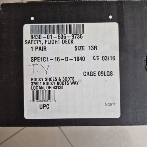 Rocky Military Gore-Tex Flight Deck Boots like new, size US 13R