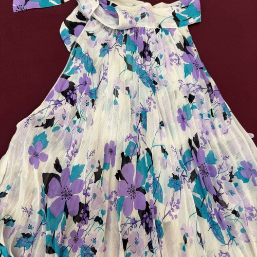 Summer pleated dress new with floral pattern in white and purple