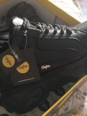Buffalo women's sneakers black size 39 new