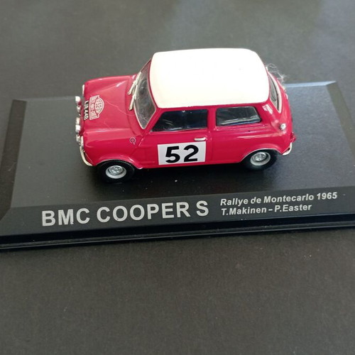 BMC Cooper S collectible toy car like new