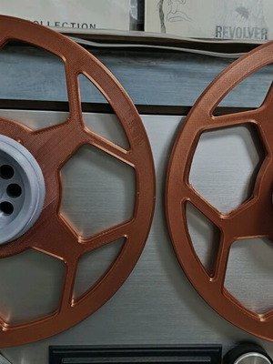 Reel spools for tape recorder 10.5 inches new, plastic copper color