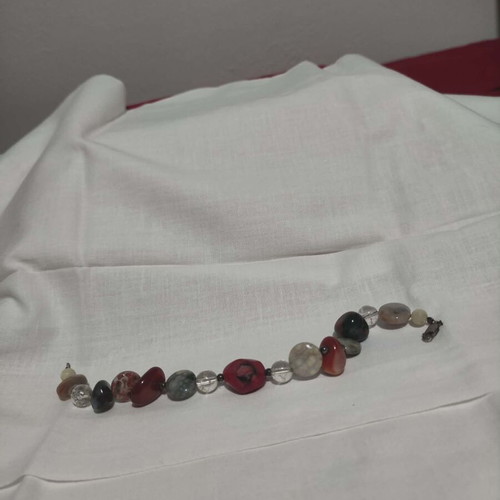 Bracelet with semi-precious stones like new, multicolor