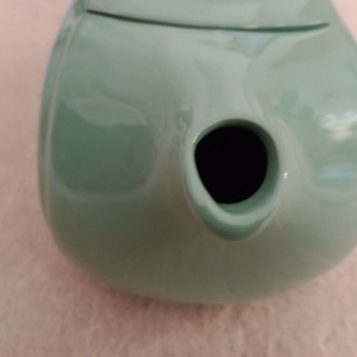 Vintage Westinghouse water and coffee container used, olive color