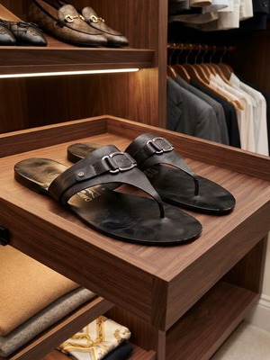 Salvatore Ferragamo ιταλικά δερμάτινα πέδιλα, μέγεθος 39.5, μαύρα