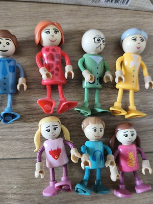 Playtive wooden family figures set of 6