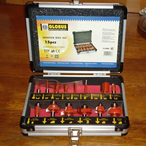 Router bits for woodworking Globus Professional like new, 14 pieces
