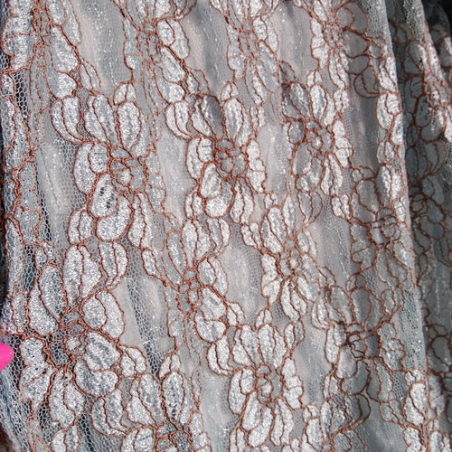 Lui e Lei Boho Lace Off-Shoulder Tunic Size S like new
