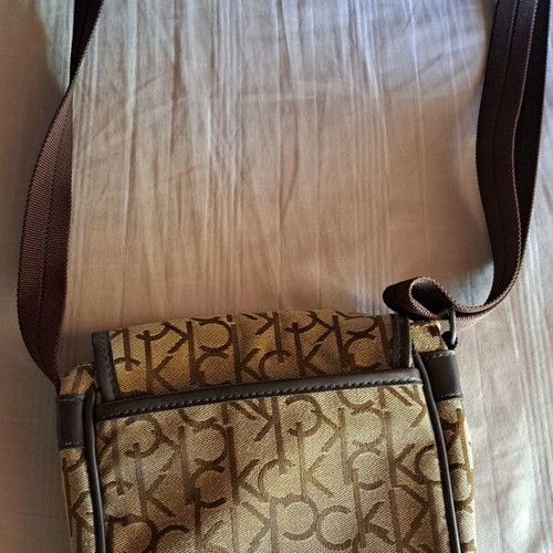 Calvin Klein shoulder bag unisex like new, brown-gold