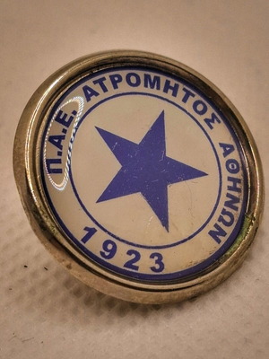 Collectible pin PAE Atromitos Athinon like new